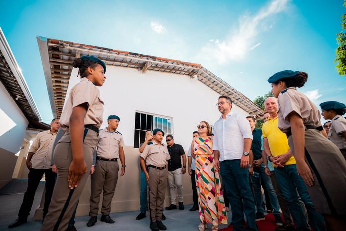 Governador propõe Creche Cria em Cajueiro ao prestigiar aniversário de Fernando Toledo