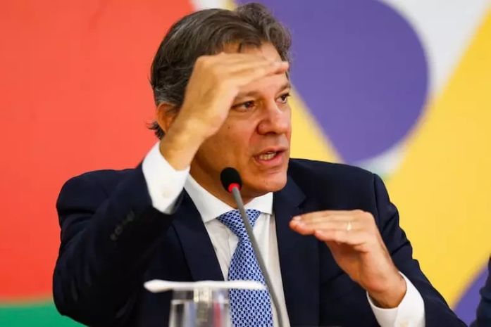 Ministério da Fazenda reduz projeção de crescimento do PIB para 2025 de 2,5% para 2,3%