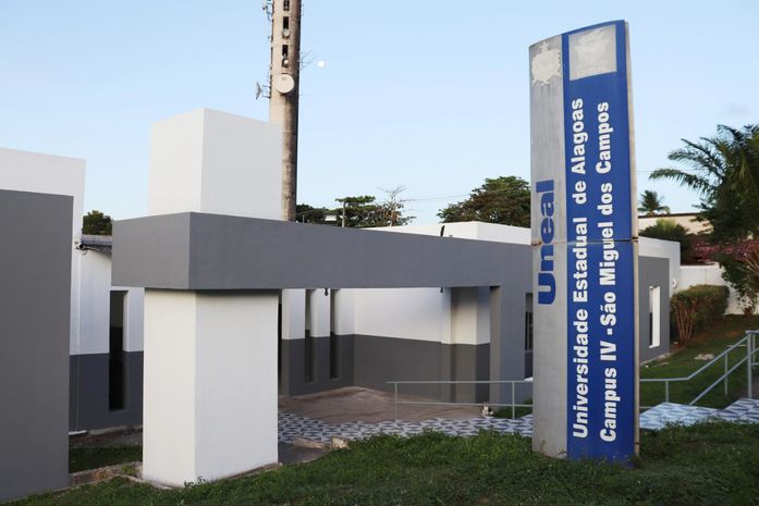 Uneal lança inscrições para cursos de idiomas gratuitos em São Miguel dos Campos