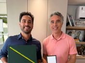 André Castro recebe medalha ‘Prefeitos pela Alfabetização das Crianças’ em razão do trabalho desenvolvido em Santana do Mundaú