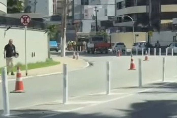 DMTT altera sinalização na Avenida João Davino para coibir conversões irregulares
