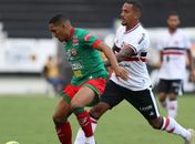 Com dois gols de cabeça, Santa Cruz vence o CSE de virada e segue vivo na Série D