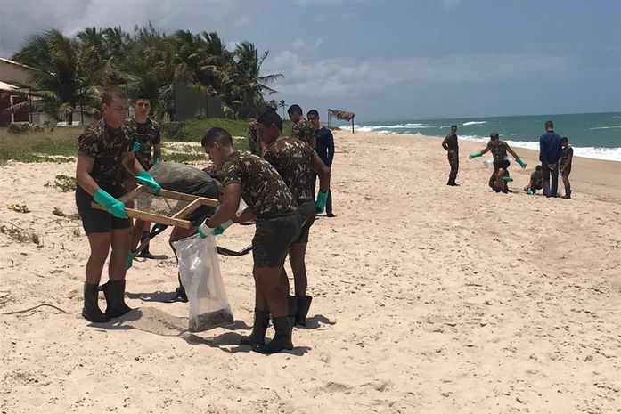 Manchas de Óleo: Comissão do Turismo da ALE pede que autoridades atestem balneabilidade das praias
