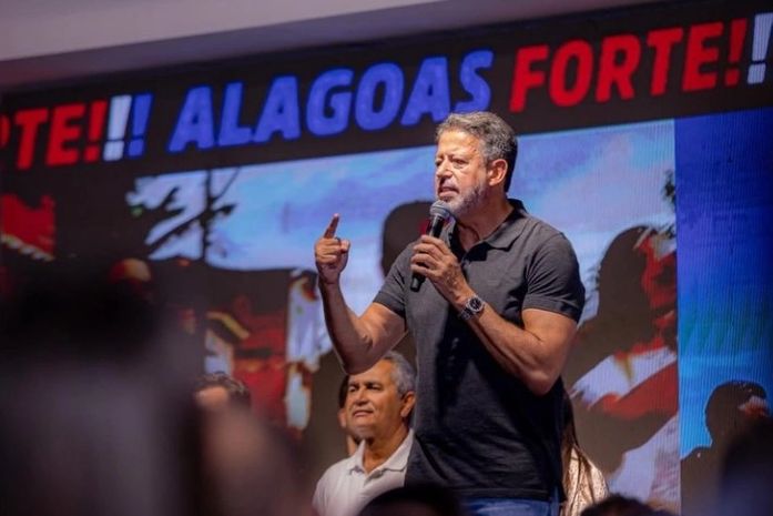 Base de JHC 'enfraquece' evento de Arthur Lira em meio a tensão política