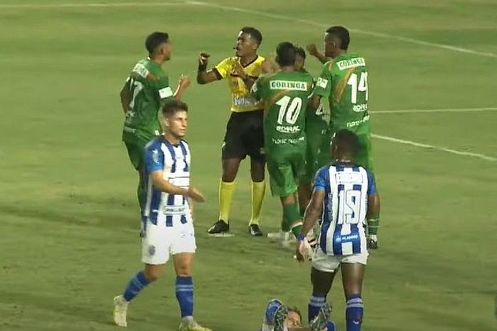 Coruripe envia ofício à FAF e pede suspensão de árbitro que apitou estreia contra o CSA