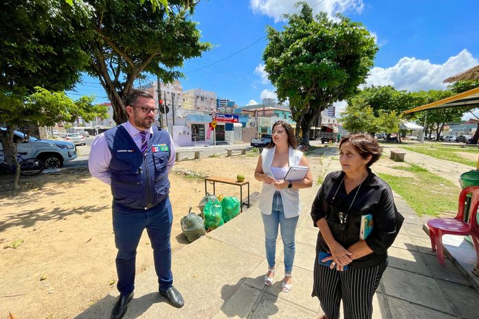 Leonardo Dias comemora projeto de reforma de praça na Gruta