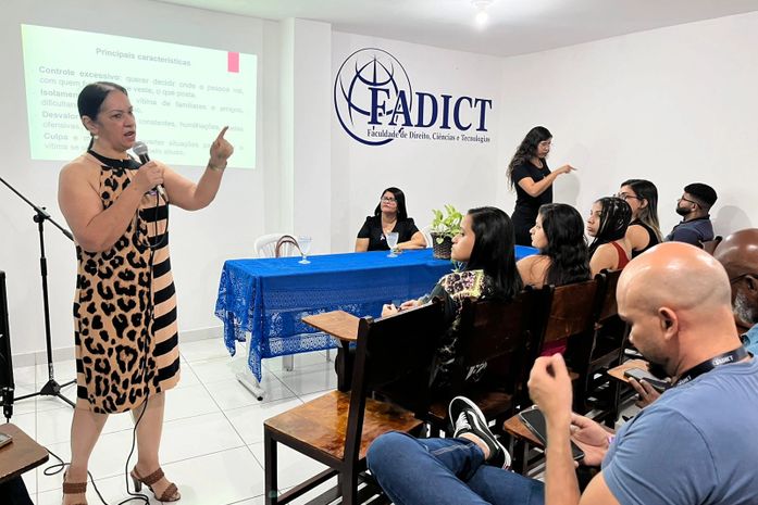 FADICT promove palestra sobre sinais de relacionamento abusivo no Agosto Lilás