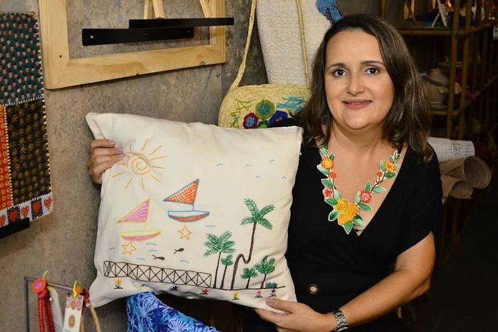 Artesã de Penedo é destaque nacional no Prêmio Sebrae Top 100 de Artesanato