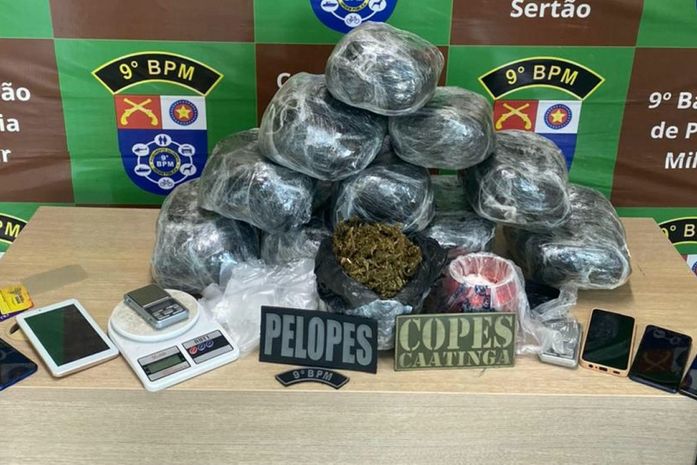 PM-AL apreende quase 19 kg de drogas e 12 armas em operações realizadas na última semana