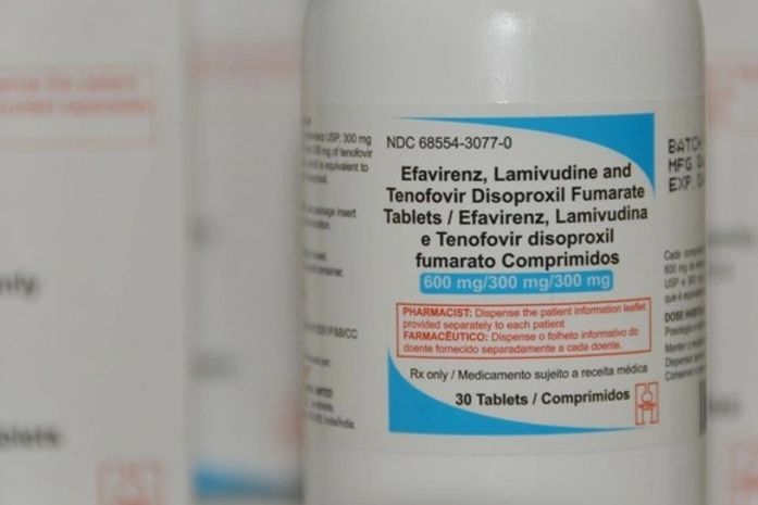Medicamentos 3 em 1 para tratamento do HIV e da Aids 