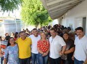 Prefeita Santana Mariano, fez a entrega de Cestas Básicas a família carente de Major Izidoro