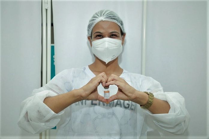 Metade da população adulta de Penedo já recebeu a primeira dose da vacina contra Covid