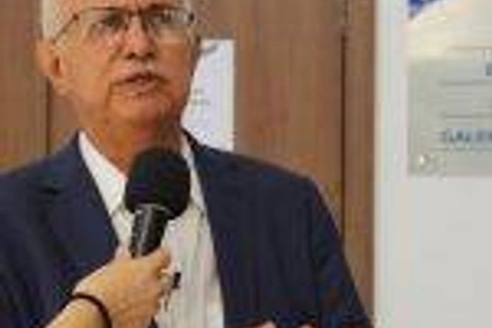 Prefeito Rogério Teófilo