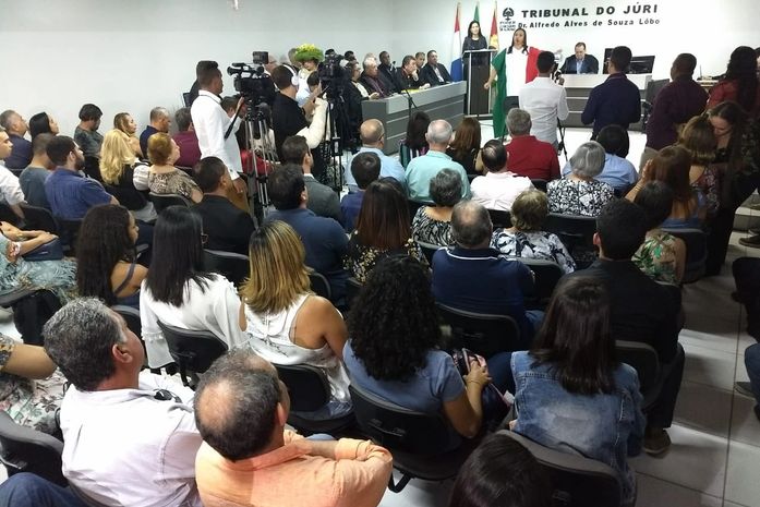 Em julgamento da história, Calabar é absolvido do crime contra pátria