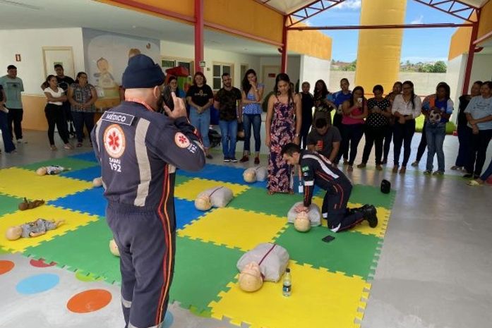 Socorristas do Samu Alagoas realizam cursos de primeiros socorros para profissionais da rede infantil de ensino