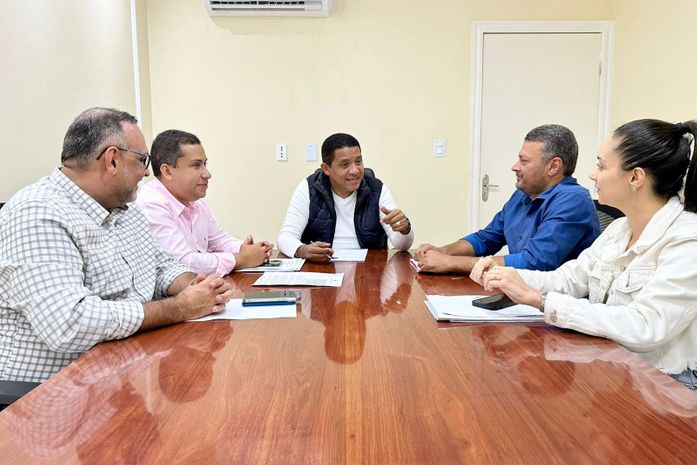 Prefeitura de Palmeira inicia pagamento da folha salarial de junho