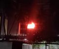 Incêndio destrói apartamento em prédio na Cruz das Almas; gestante é socorrida após inalar fumaça