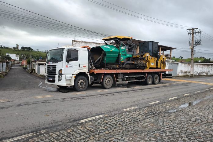 Máquinas começam a chegar em Palmeira para iniciar 1ª etapa da recomposição asfaltaltica