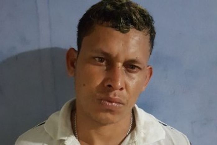 Suspeito de assalto é preso após ser agredido