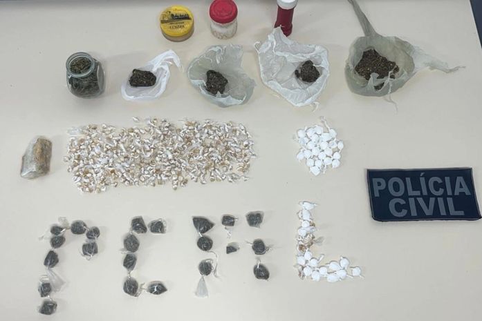 Polícia Civil apreende drogas e causa prejuízo de R$ 5 mil ao tráfico no Sertão de AL