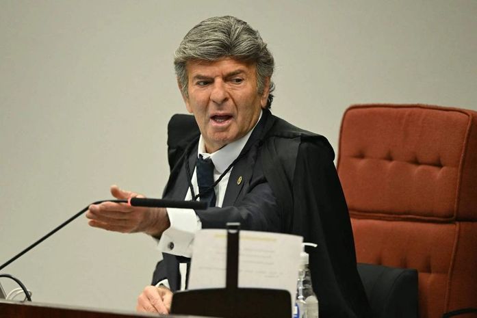 Golpistas festejam voto de Luiz Fux