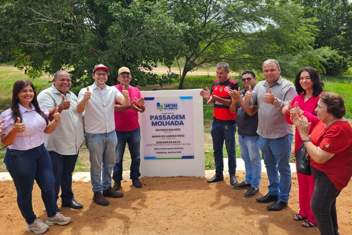 Prefeitura entrega 5 passagens molhadas e transforma realidade de comunidades rurais em Santana do Ipanema