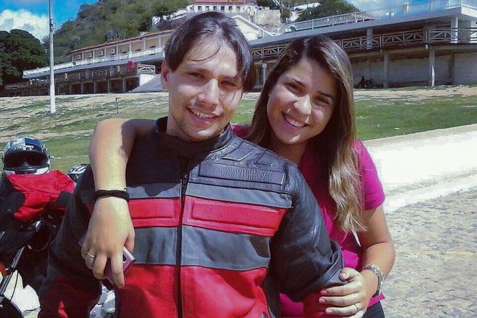 Lara Bulhões e Bradley