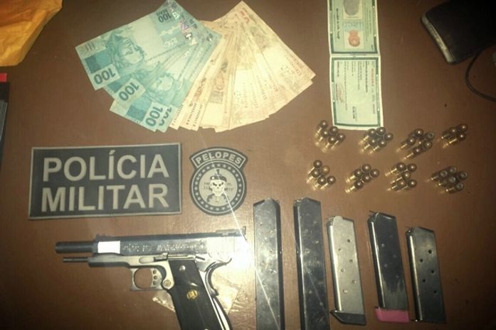 Homem é preso após reagir abordagem policial