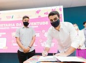 Prefeito JHC oportuniza aos jovens a estagiar na gestão municipal