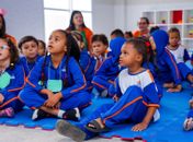 Centenas de famílias celebram chegada de novo Gigantinhos Bilíngue no Benedito Bentes
