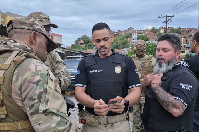 Casas de luxo e carros alugados: servidor público é preso por aplicar golpe milionário em amigos e familiares