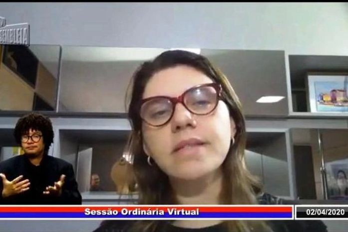 Deputada Jó Pereira em sessão online