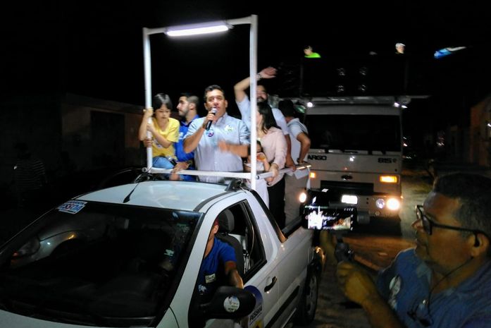 Caravana de Severino e Randerson percorre cinco bairros de Arapiraca