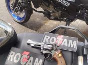 Denunciados pela população, ocupantes de veículo que praticaram roubos são em presos em flagrante  