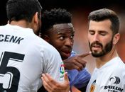 Brasil notificará autoridades espanholas após racismo contra Vini Jr.