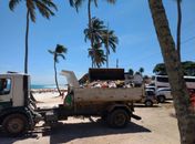Mutirão: Prefeitura recolhe dez toneladas de lixo da Praia do Francês