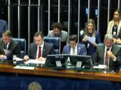 Entenda o que diz a PEC dos Auxílios promulgada no Congresso