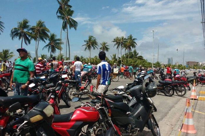 Protesto dos condutores de "Cinquentinhas"