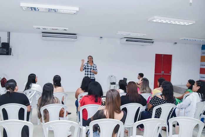 Caps de Coruripe realiza caminhada em alusão ao Dia Nacional da Luta Antimanicomial