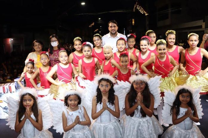 Com entrega de cestas básicas e show de prêmios, Prefeitura de Santana do Mundaú encerra o projeto ‘Vivendo a Magia do Natal’ de 2021