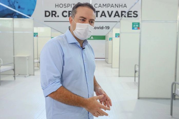 Governador Renan Filho no Hospital de campanha