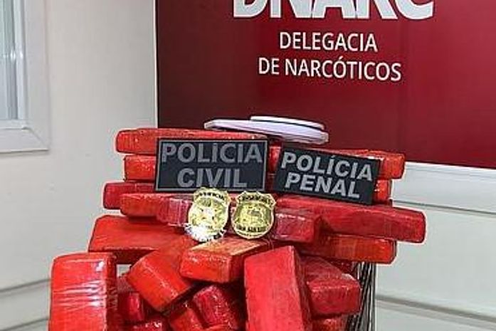 Polícia apreende cerca de 70 Kg de maconha