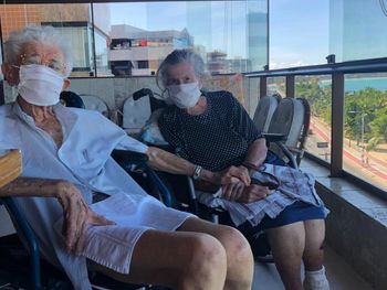 Rs=w:350,h:263,i:true,cg:true,ft:cover?cache=true