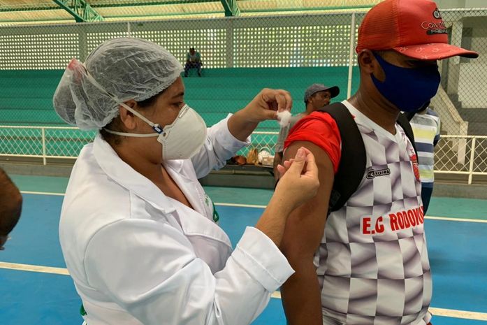 Colaboradores de São Miguel dos Campos são vacinados contra tétano e hepatite B