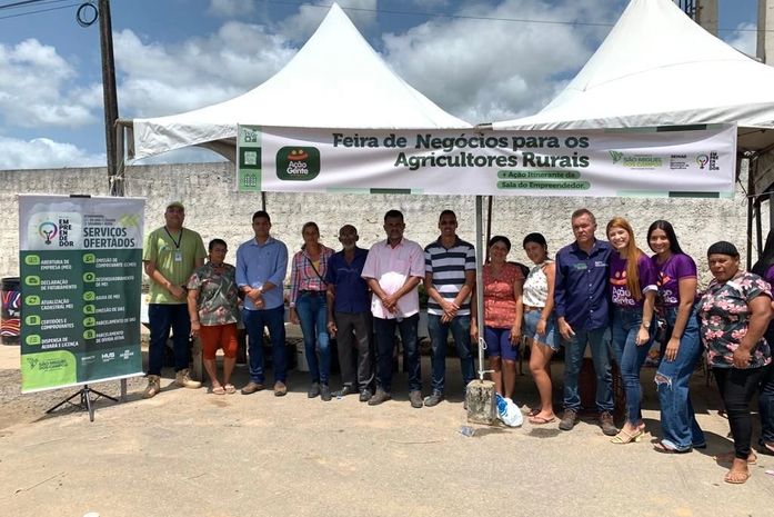 Feira de Negócios para agricultores foi realizada na “Ação da Gente”