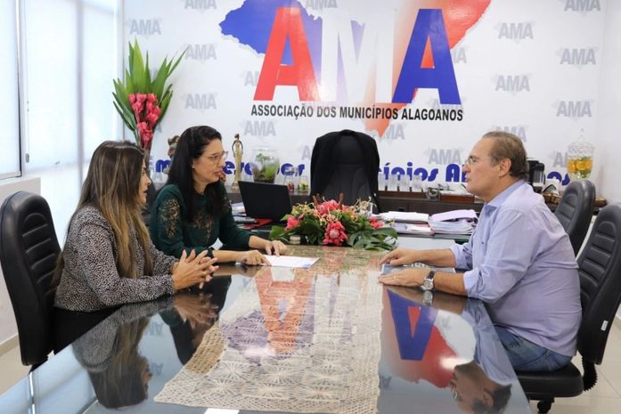 AMA vai reunir bancada alagoana para defender municípios da extinção
