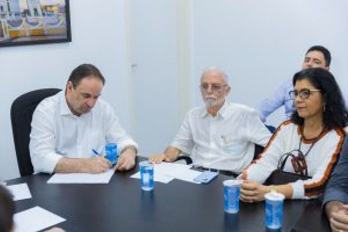 Prefeitura repassa R$ 9 milhões para instituições de saúde em Arapiraca