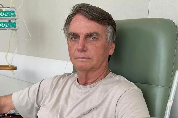 Moraes autoriza ida de Bolsonaro a hospital para fazer exames