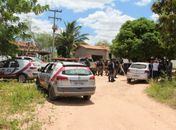Polícias realizam buscas para prender homem acusado de tentar matar policial