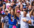 Multidão acompanha JHC em caminhada em União dos Palmares